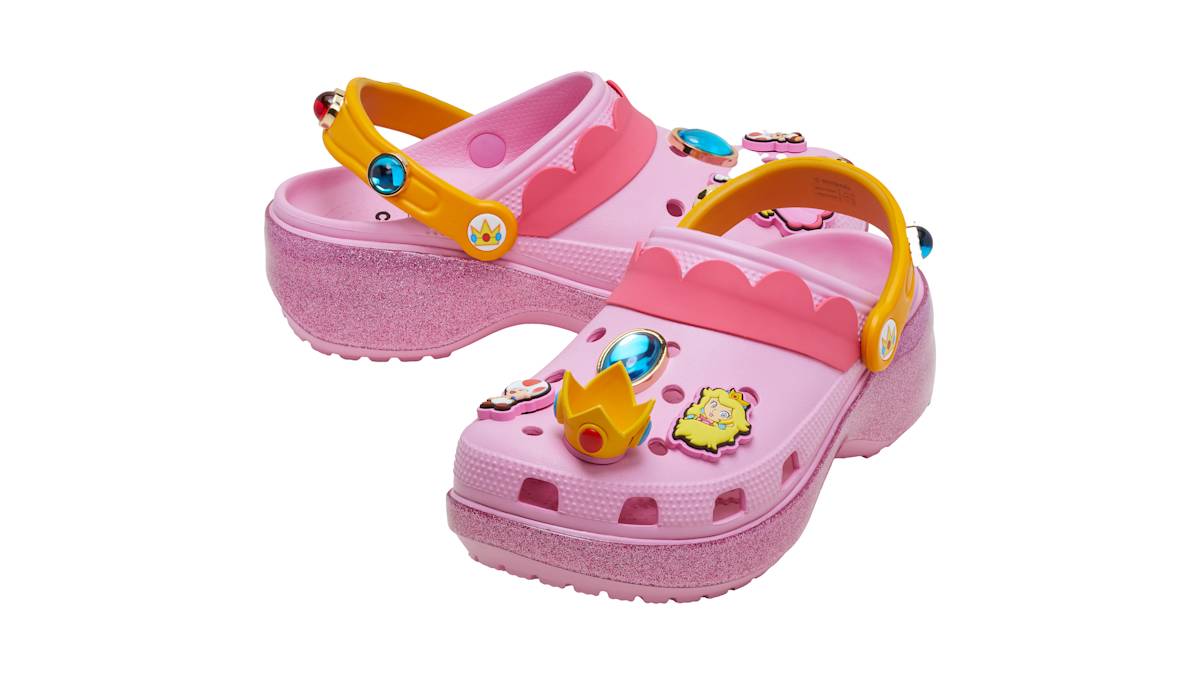 128918 crocs princess peach classic platform womens clogs