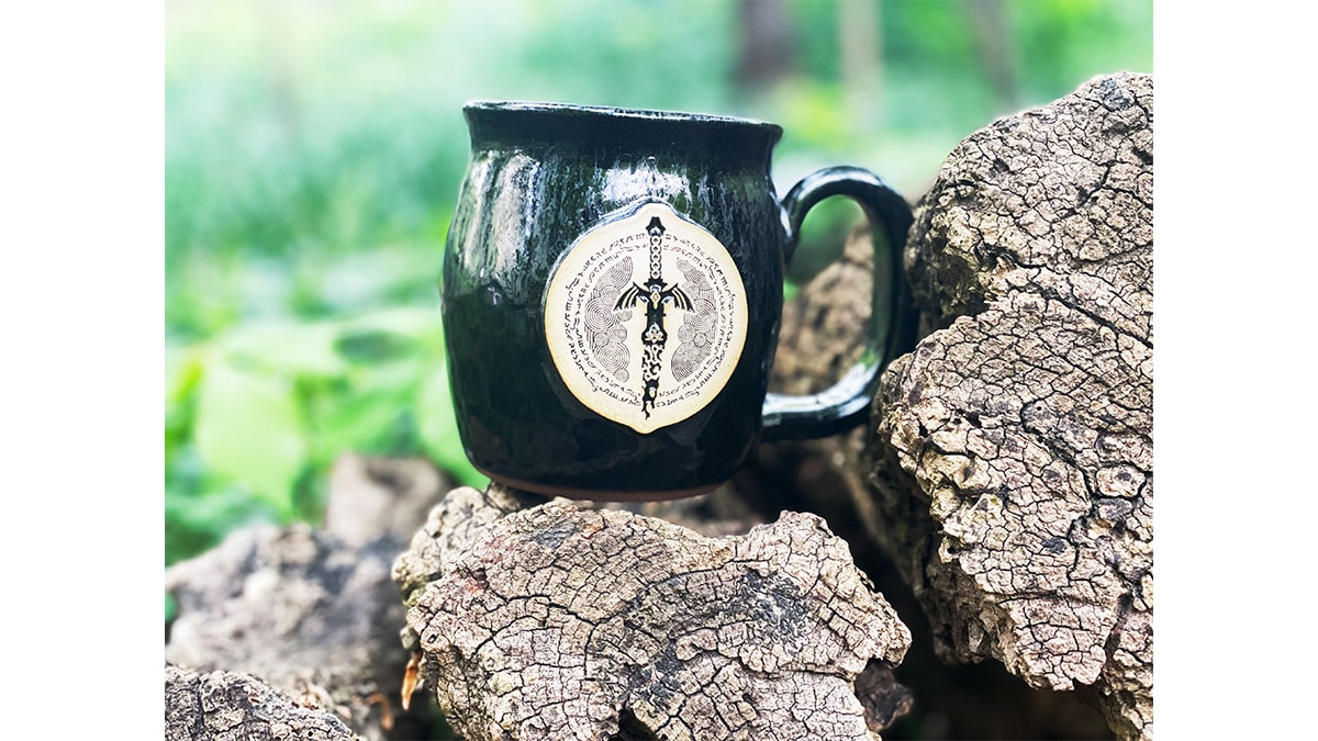 The Legend of Zelda™: Tears of the Kingdom Earthenware Mug 2