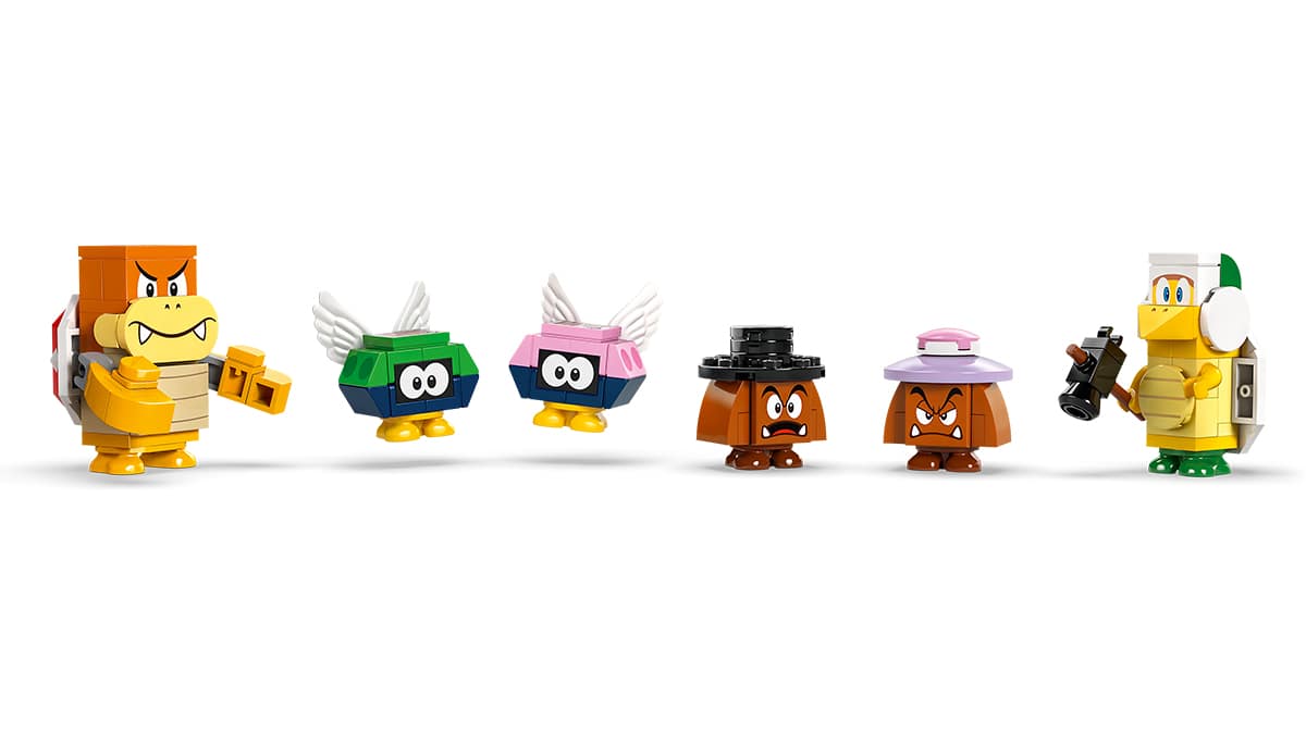 LEGO® Super Mario™ The Bowser™ Express Train 3
