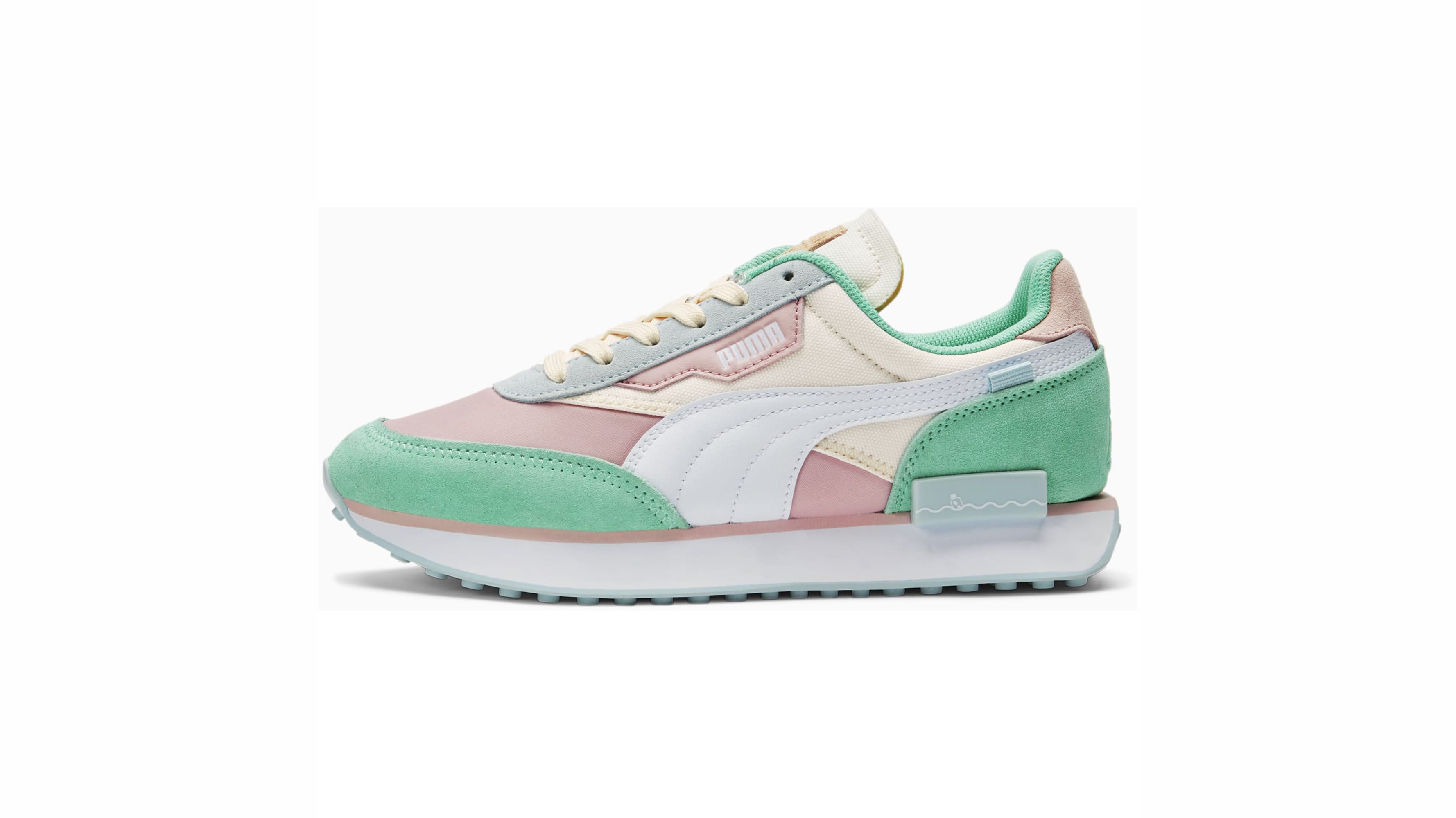 PUMA x Animal Crossing: New Horizons Future Rider Women's Sneakers - 7.5 4