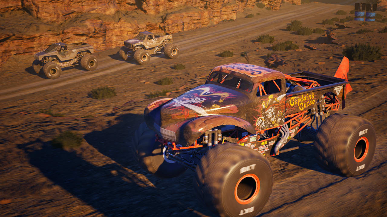 Monster Jam™ Showdown - Soldiers & Pirates 4