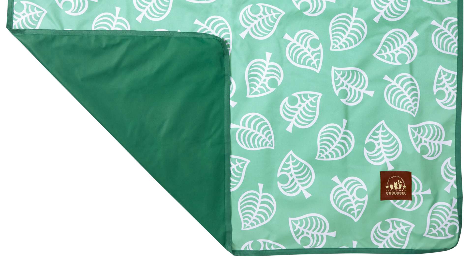 Animal Crossing™: New Horizons Packable Picnic Blanket - Nintendo ...