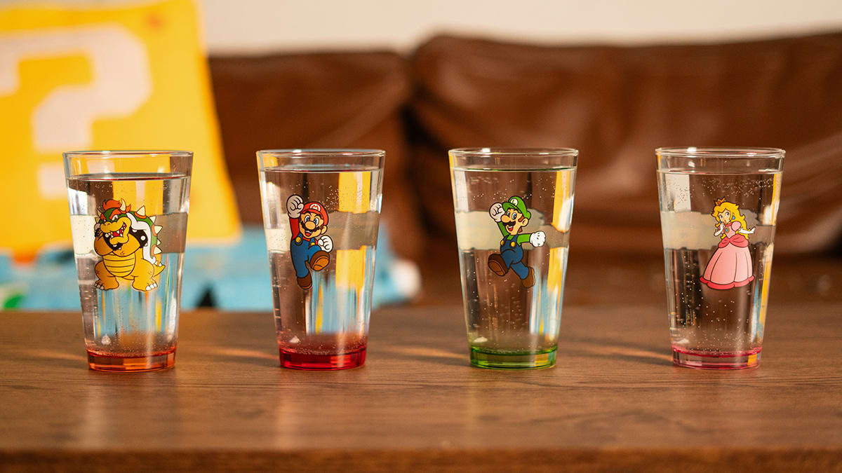 Mario™ Game Night - Glass Tumblers (Set of 4)