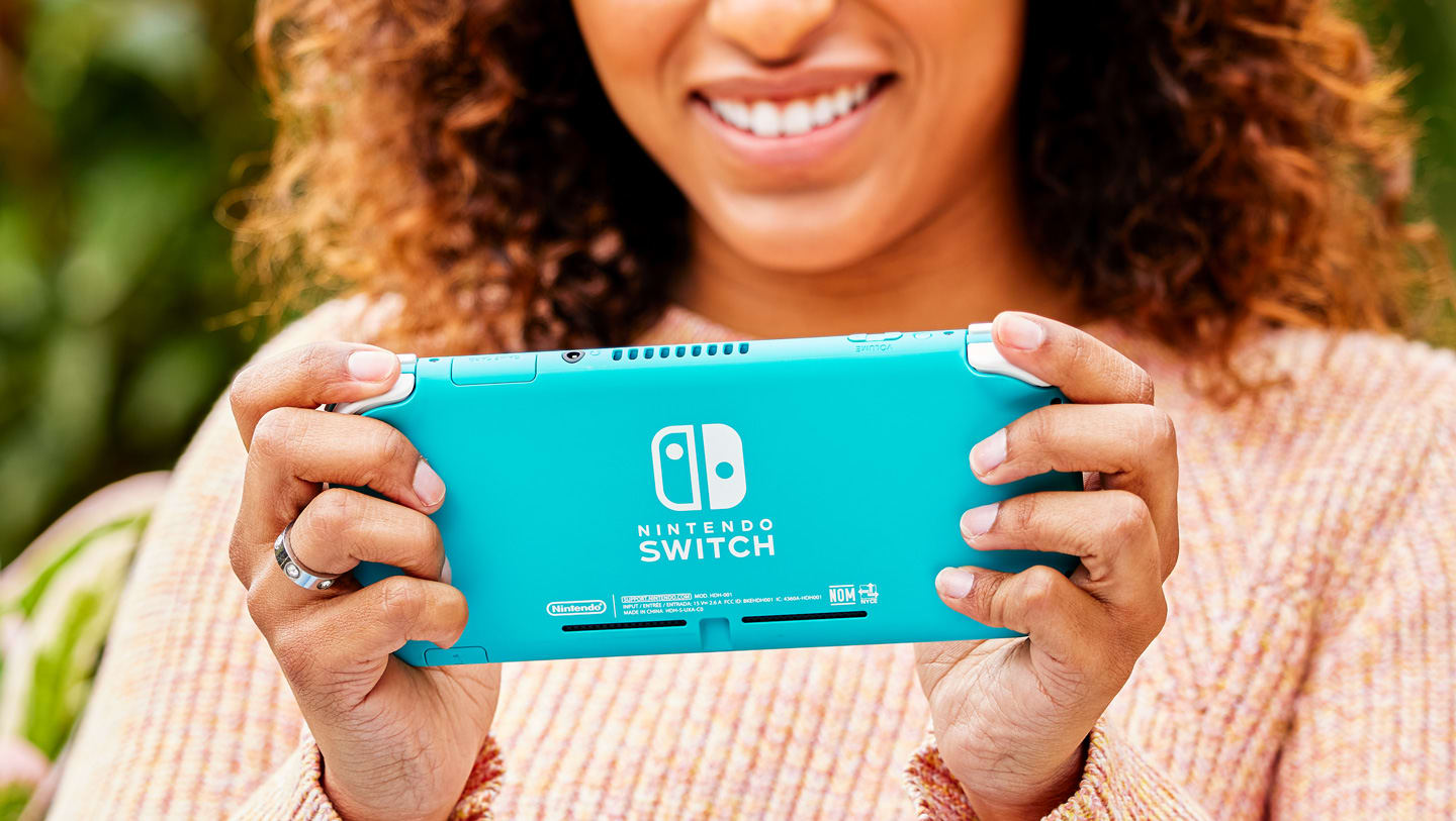 Nintendo Switch Lite - Blue - Hardware - Nintendo - Nintendo 