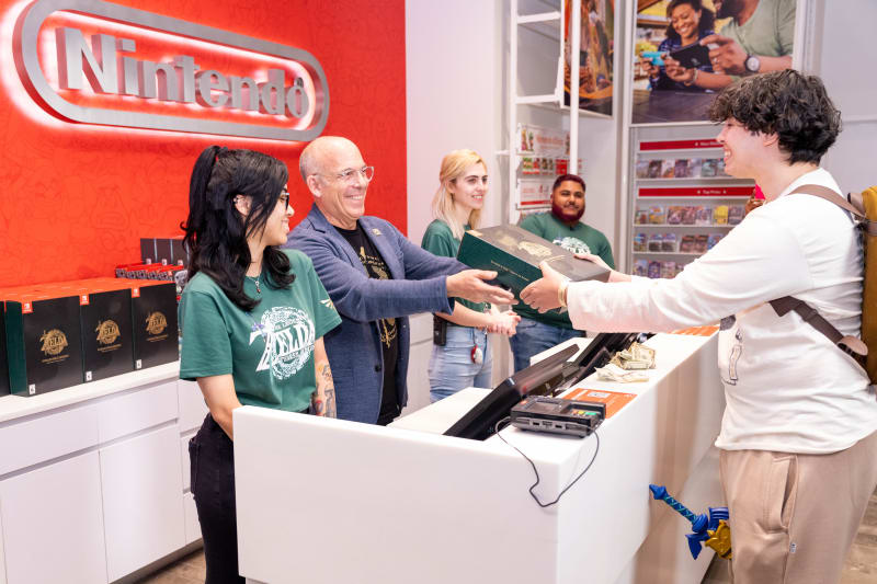 Nintendo switch midnight release best sale