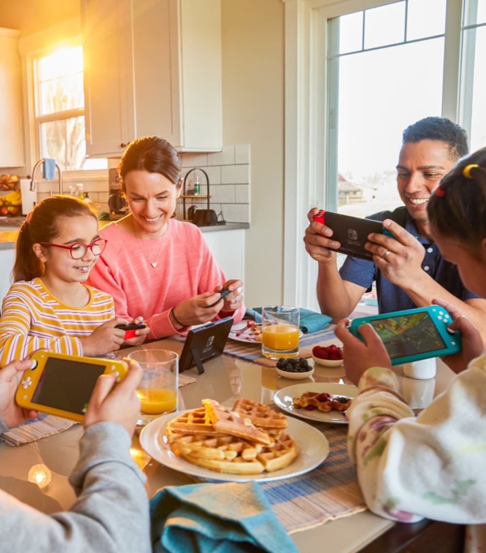 Nintendo Switch OLED in White with Super Smash Bros 3 & Accessories, One  Size - Smith's Food and Drug