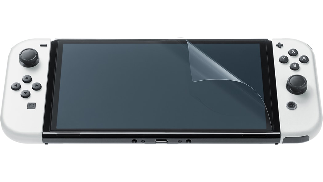 Nintendo Switch Carrying Case & Screen Protector