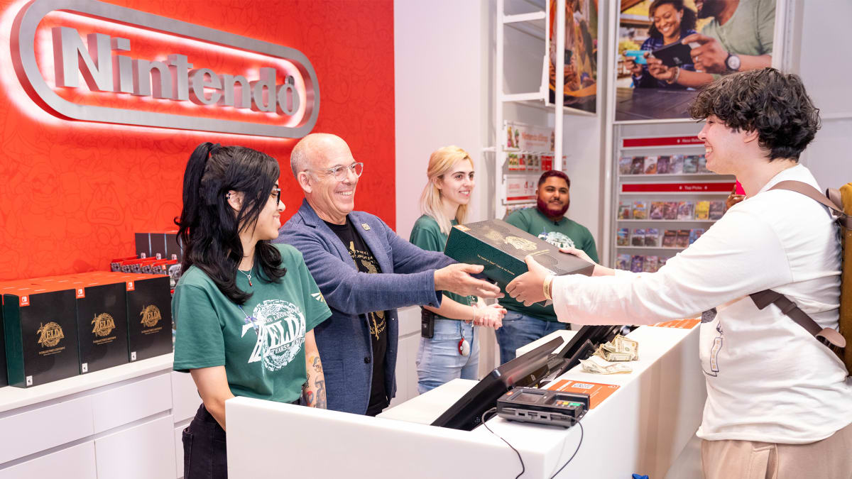 Nintendo switch midnight release new arrivals
